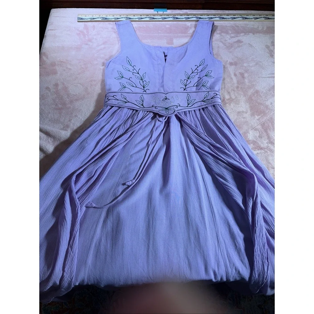 Renaissance Faire Dress Sz S Holy Clothing Lace Up Medieval Dress. Lavender.